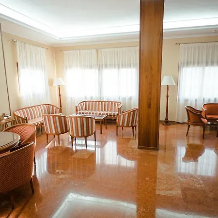 فندق Ona Rampas فوينخيرولا