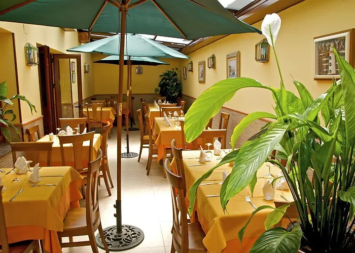 Ona Rampas 3* فوينخيرولا